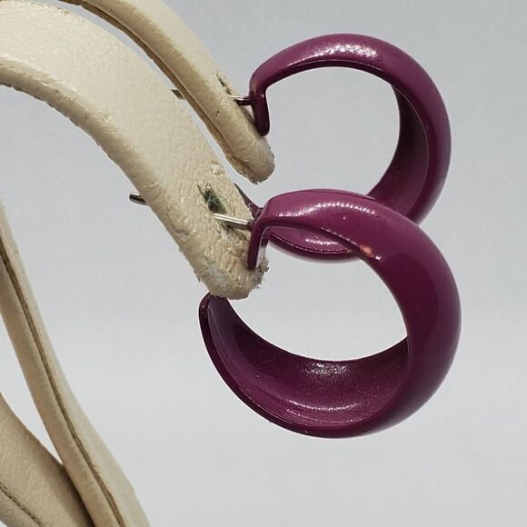 Vintage Purple Hoop Earrings - Picture 3 of 4